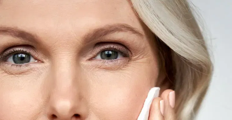 Lifting-fronts-sourcils.webp