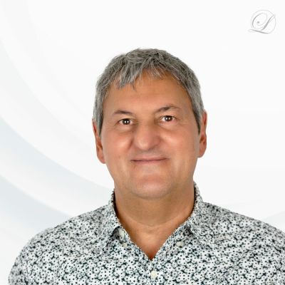 BASE-PORTRAIT-CDL-23.9.jpg